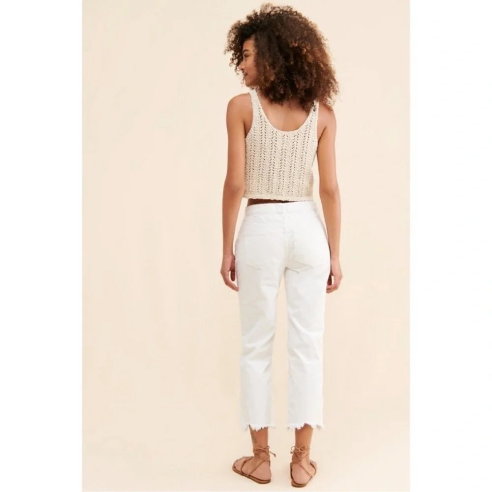 We The Free Maggie Mid Rise Straight Jean  in Optic White Denim Distressed 30 - Picture 2 of 14